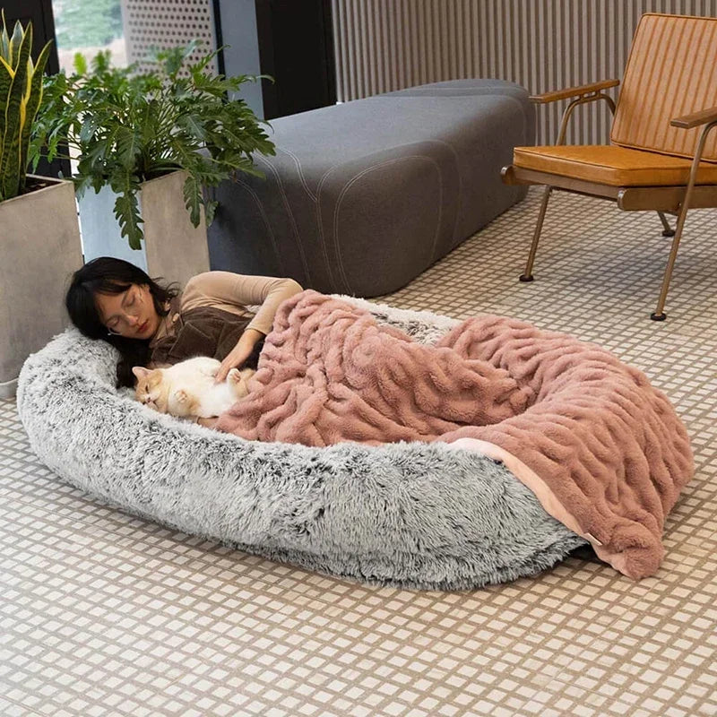 Large Winter Warm Plush Dog Bed